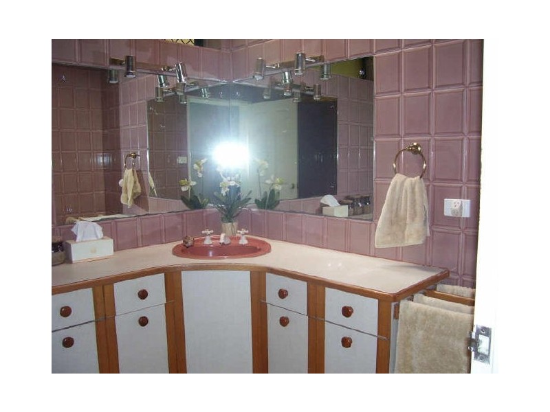 32 Megan Street, Freshwater QLD 4870