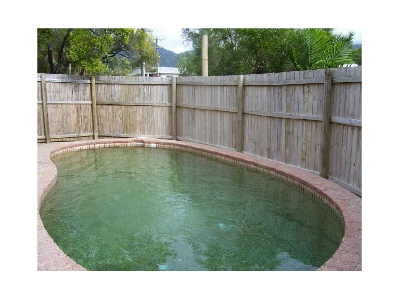 6/18 Girralong Street, Woree QLD 4868