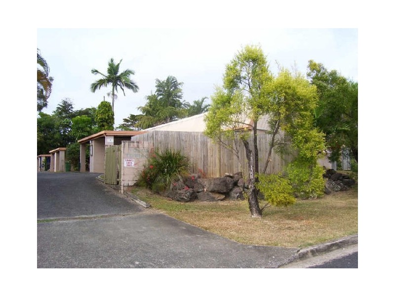 6/18 Girralong Street, Woree QLD 4868