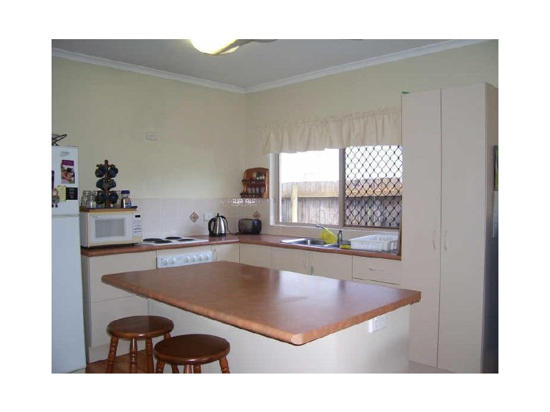 9 Blueberry Close, Mount Sheridan QLD 4868