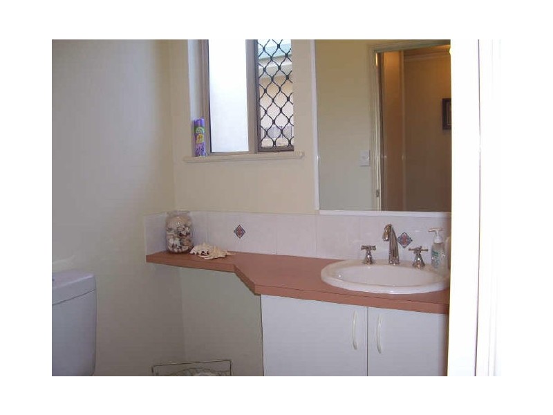 9 Blueberry Close, Mount Sheridan QLD 4868