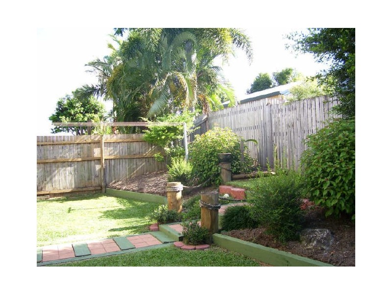 9 Blueberry Close, Mount Sheridan QLD 4868