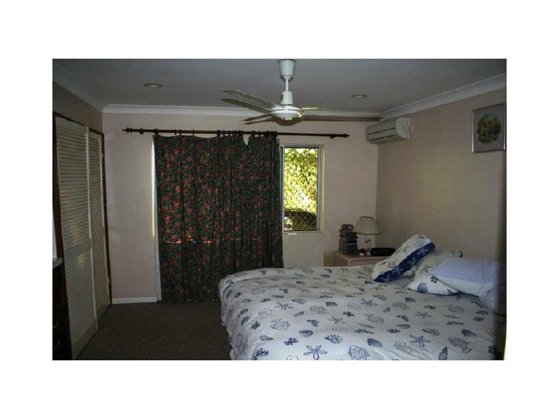 16 Carroo Street, Bayview Heights QLD 4868