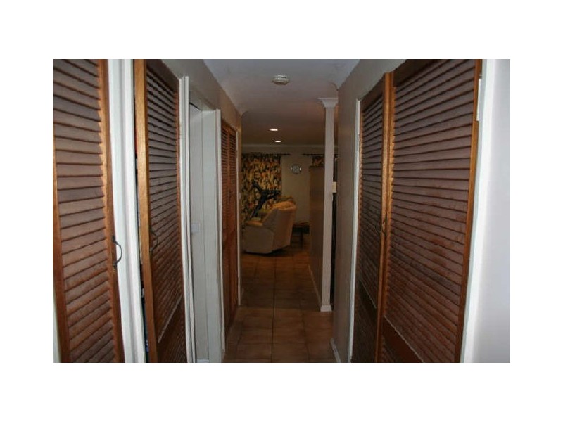 16 Carroo Street, Bayview Heights QLD 4868