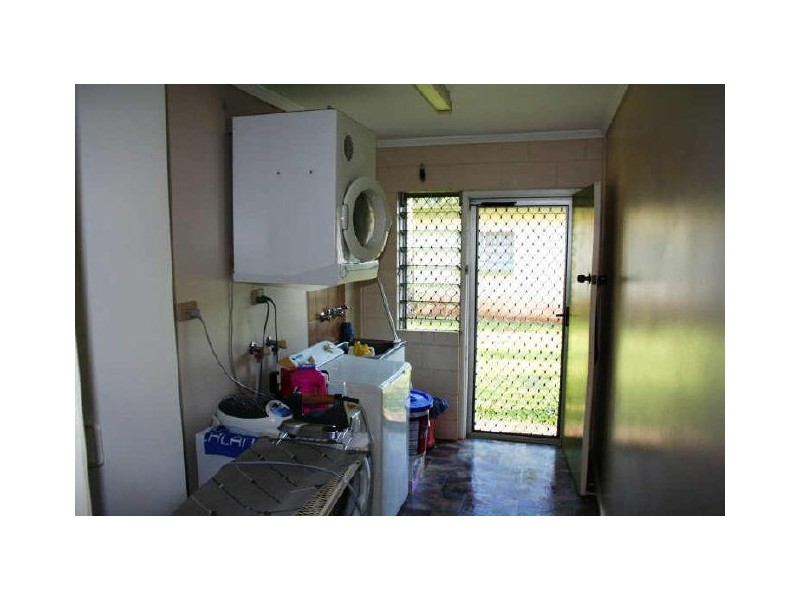 16 Carroo Street, Bayview Heights QLD 4868