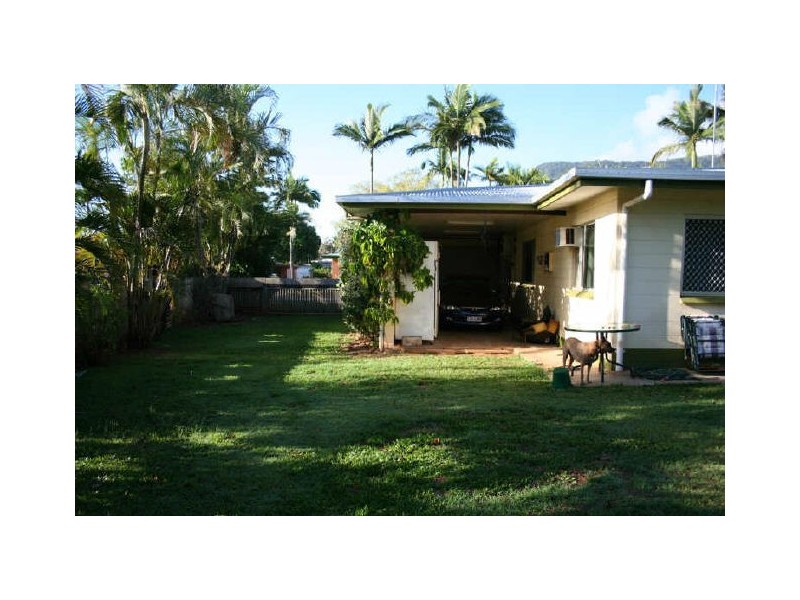 16 Carroo Street, Bayview Heights QLD 4868