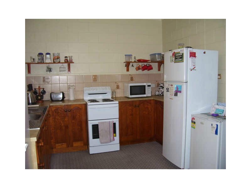 2/80 Hollywood Boulevard, White Rock QLD 4868