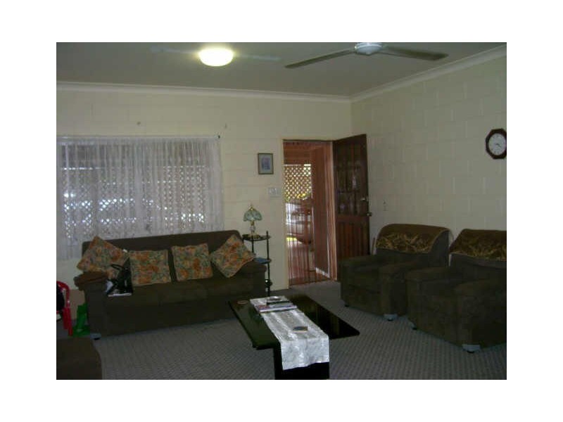 2/80 Hollywood Boulevard, White Rock QLD 4868