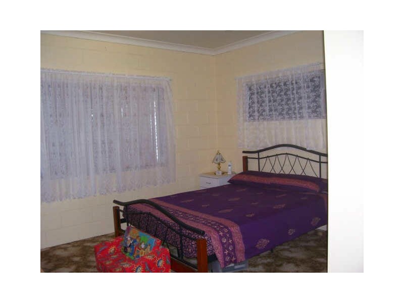 2/80 Hollywood Boulevard, White Rock QLD 4868