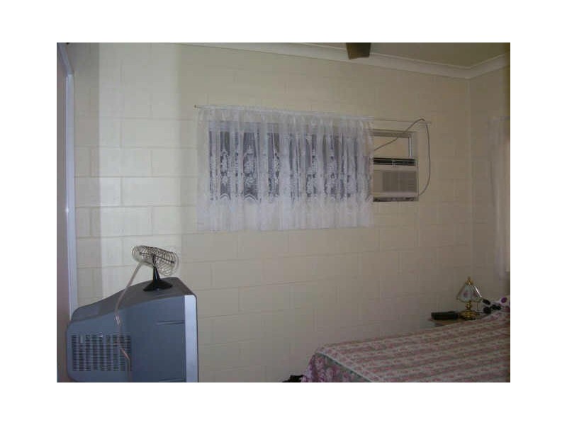 2/80 Hollywood Boulevard, White Rock QLD 4868