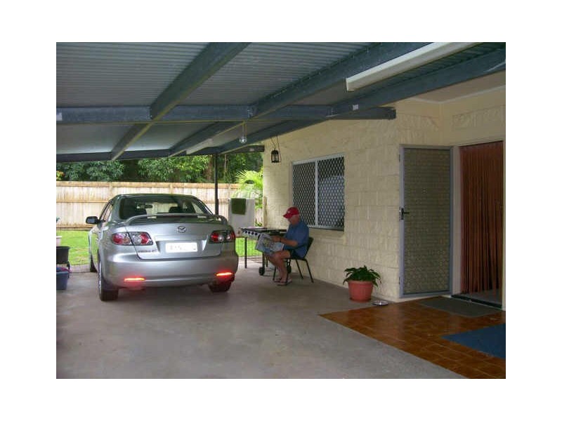 2/80 Hollywood Boulevard, White Rock QLD 4868