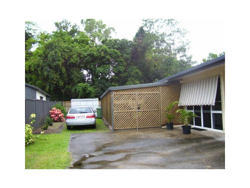 2/80 Hollywood Boulevard, White Rock QLD 4868