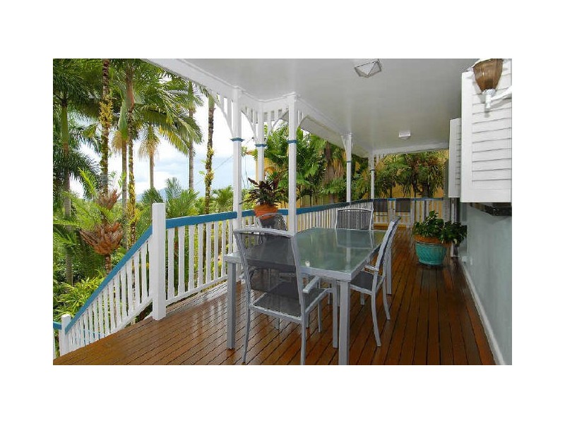 273 Toogood Road, Bayview Heights QLD 4868