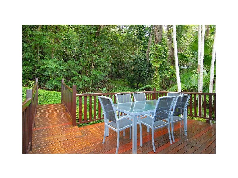 273 Toogood Road, Bayview Heights QLD 4868