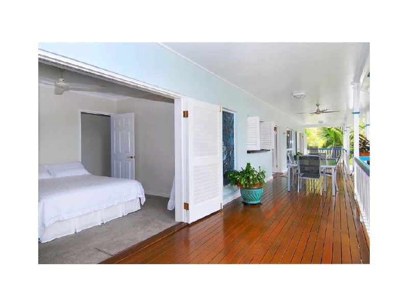 273 Toogood Road, Bayview Heights QLD 4868