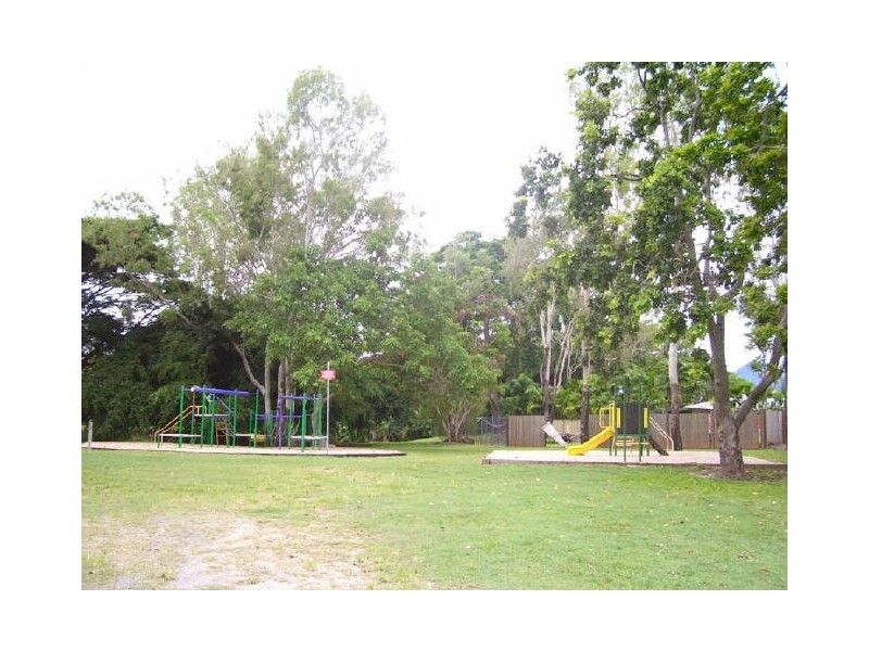 77 Hollywood Boulevard, White Rock QLD 4868