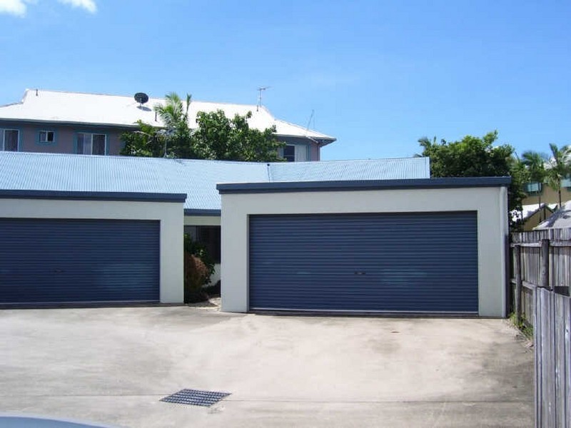 4/5 Cavanagh Close, Woree QLD 4868