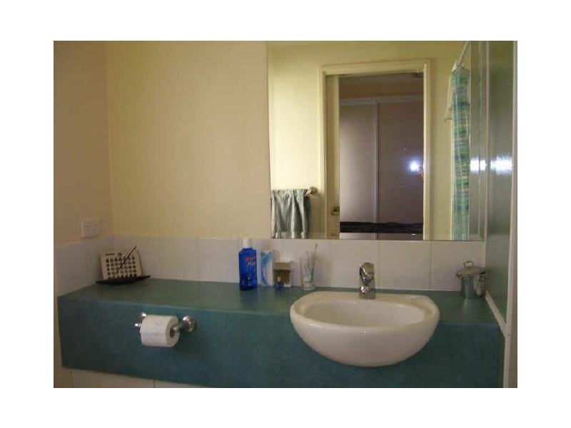 1/437 Draper Street, Parramatta Park QLD 4870