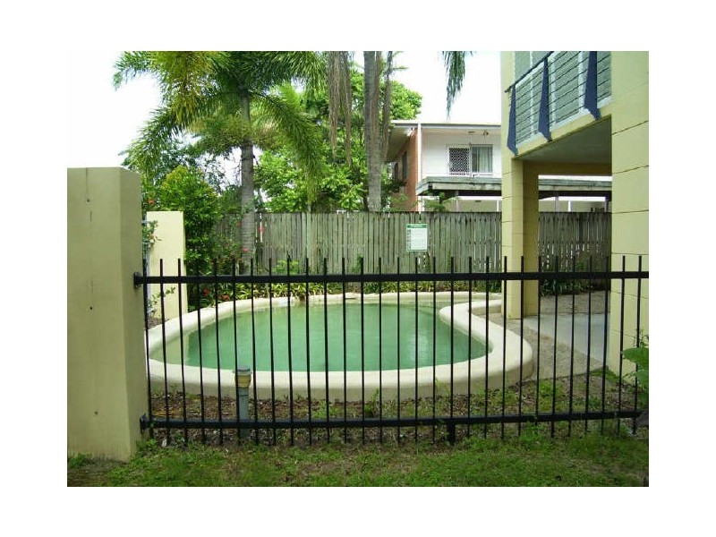 1/437 Draper Street, Parramatta Park QLD 4870