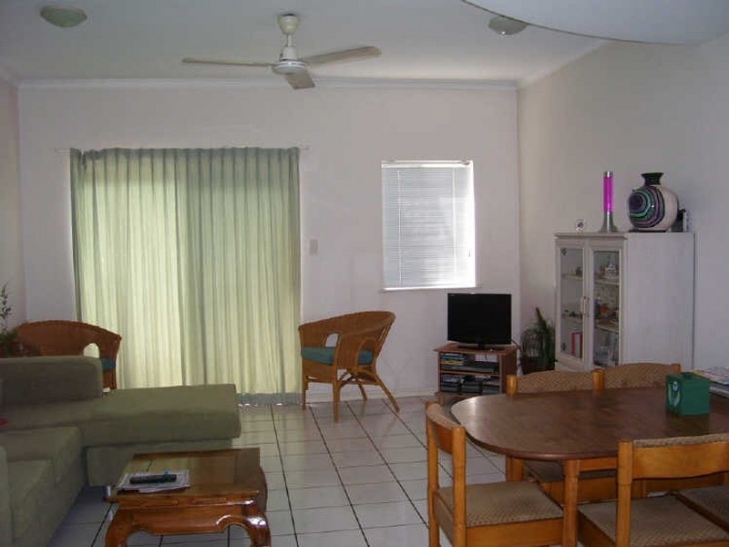 9/42 Springfield Crescent, Manoora QLD 4870