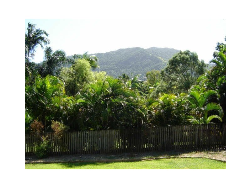 55 Mestrez Street, Mooroobool QLD 4870