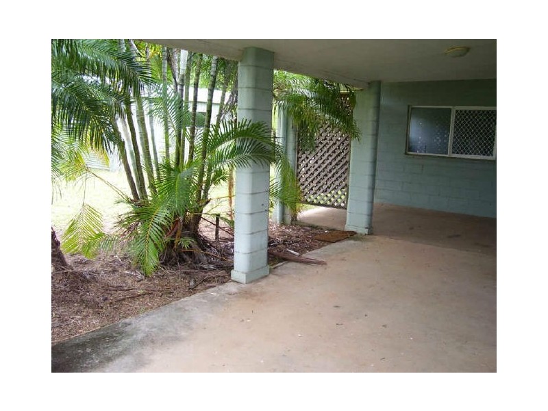 9 Lizard Street, Mount Sheridan QLD 4868