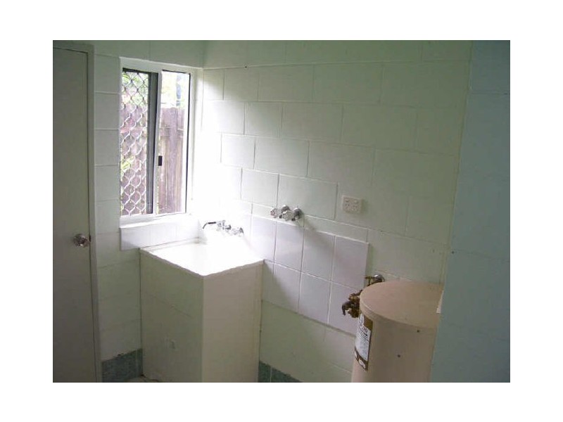 9 Lizard Street, Mount Sheridan QLD 4868