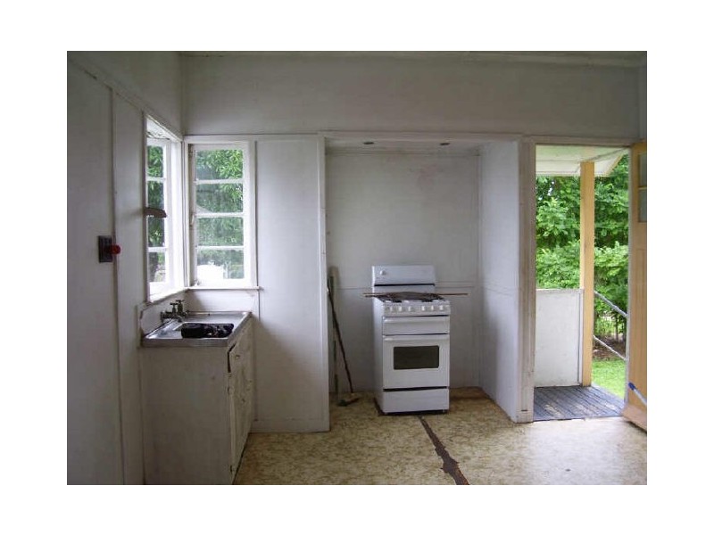 26 Downing Street, Earlville QLD 4870