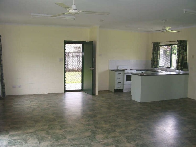 36 Cracknell Road, White Rock QLD 4868