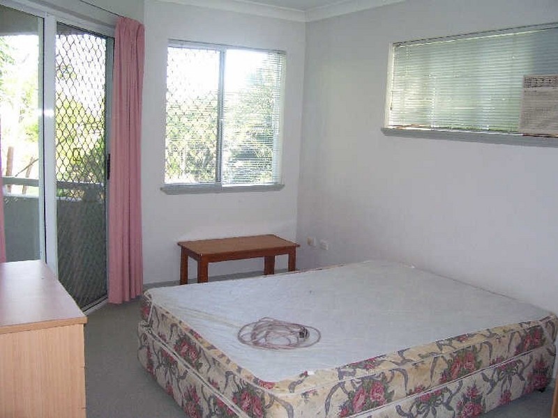 12/13 Givens Street, Westcourt QLD 4870