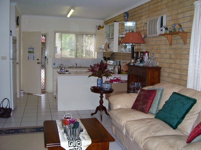 6/5 Grantala Street, Manoora QLD 4870