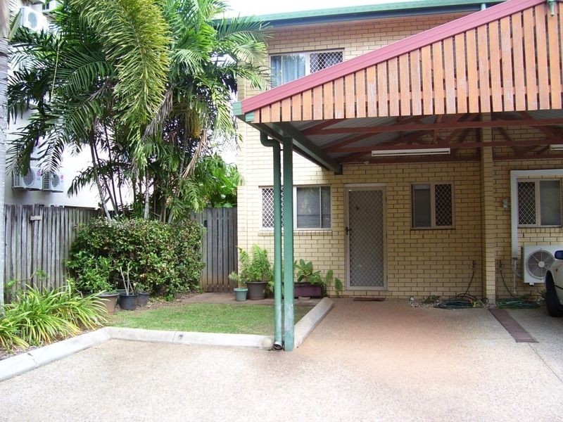 6/5 Grantala Street, Manoora QLD 4870