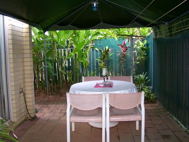 6/5 Grantala Street, Manoora QLD 4870