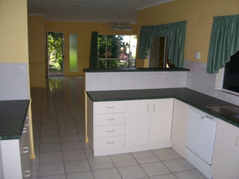 17 Mabel Street, Mount Sheridan QLD 4868