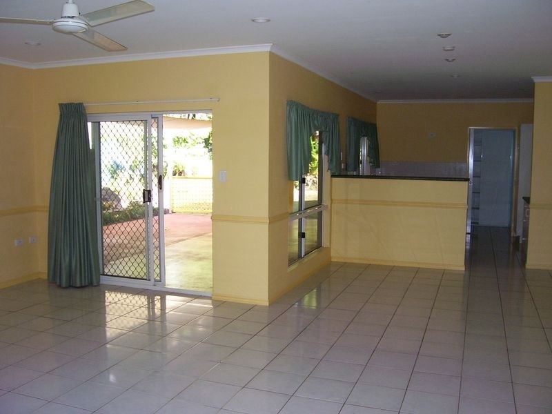 17 Mabel Street, Mount Sheridan QLD 4868