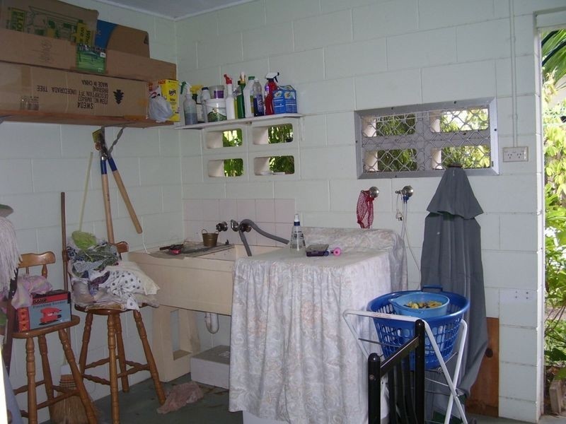 5 Rita Close, Woree QLD 4868