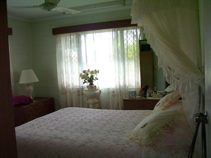 5 Rita Close, Woree QLD 4868