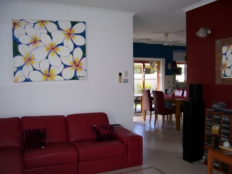 29 Silky Oak Court, Mooroobool QLD 4870