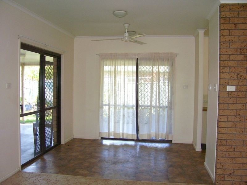 20 Lady Penrhyn Close, Bentley Park QLD 4869