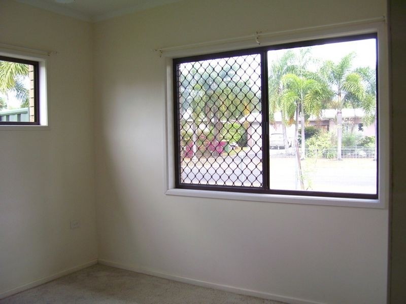 20 Lady Penrhyn Close, Bentley Park QLD 4869