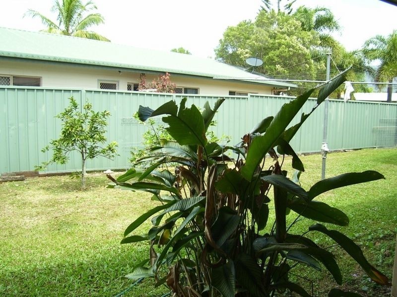 20 Lady Penrhyn Close, Bentley Park QLD 4869