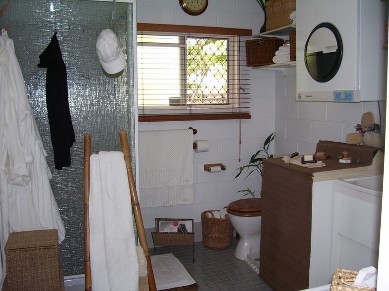 11/74 Swallow Street, Mooroobool QLD 4870