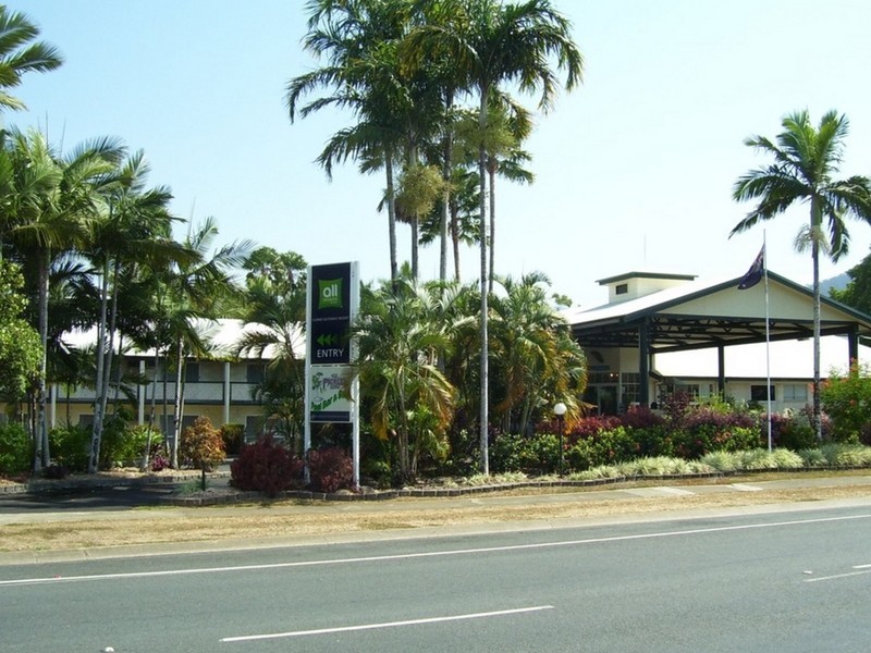 339/1 Anderson Road, Woree QLD 4868