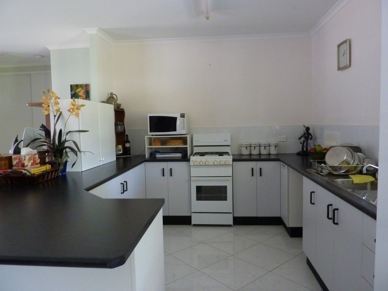 2 Normanby Close, Mount Sheridan QLD 4868