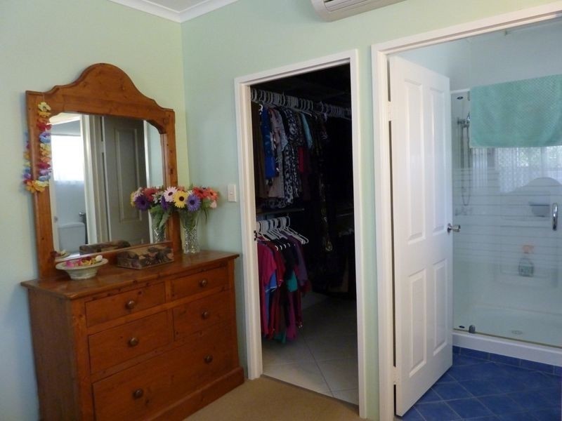 2 Normanby Close, Mount Sheridan QLD 4868