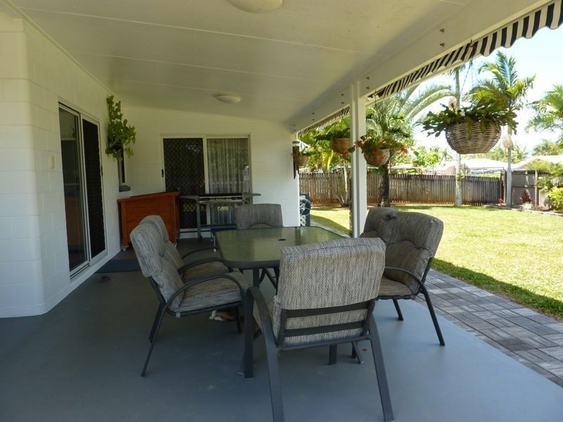 2 Normanby Close, Mount Sheridan QLD 4868