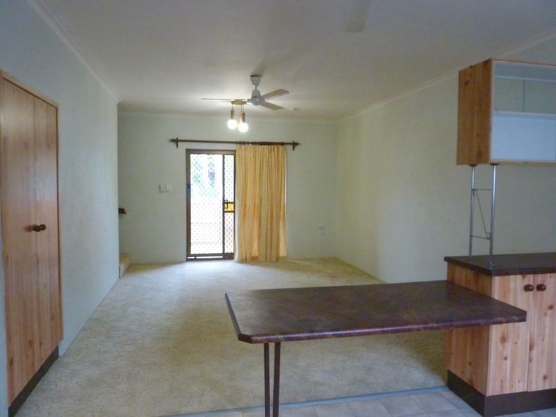 2/14 Jasper Street, Woree QLD 4868