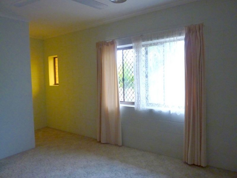 2/14 Jasper Street, Woree QLD 4868