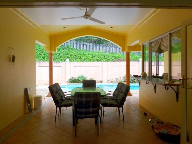 271 Toogood Road, Bayview Heights QLD 4868