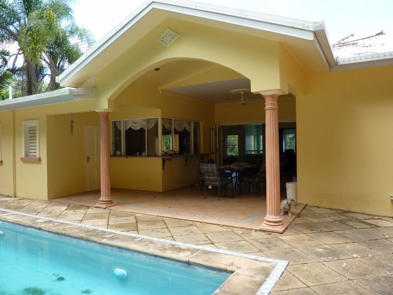 271 Toogood Road, Bayview Heights QLD 4868